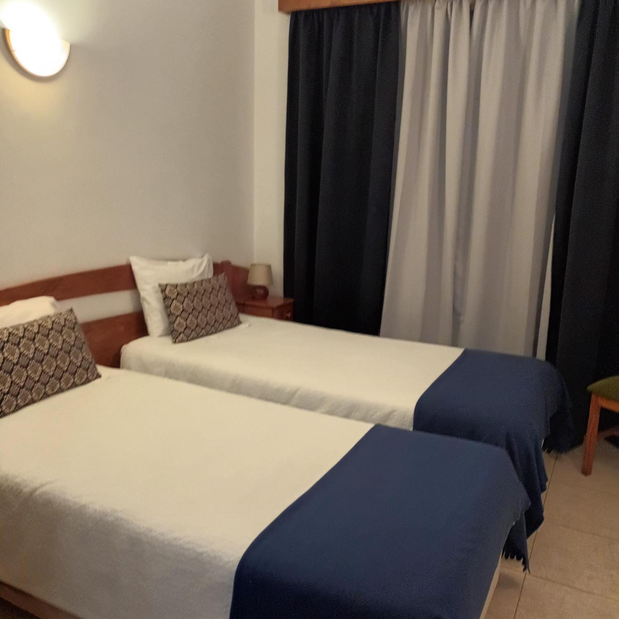 Hospedaria Descansa Pernas مونشيك المظهر الخارجي الصورة