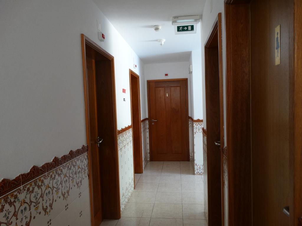 Hospedaria Descansa Pernas مونشيك المظهر الخارجي الصورة